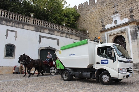 HIDURBE provides services for the urban waste collection and transport in the municipality of Óbidos